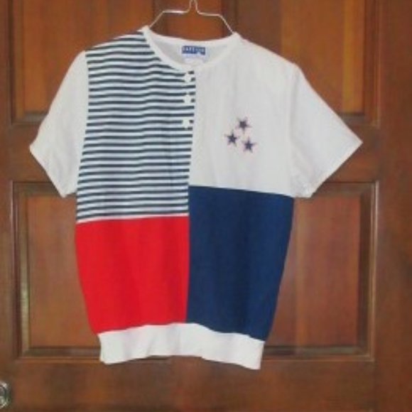 Red White Blue Top Size 8 CAPE COD PETITES - Picture 1 of 3